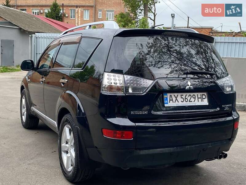 Внедорожник / Кроссовер Mitsubishi Outlander 2007 в Полтаве