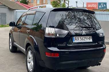 Позашляховик / Кросовер Mitsubishi Outlander 2007 в 