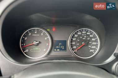 Внедорожник / Кроссовер Mitsubishi Outlander 2013 в 