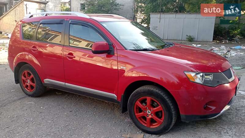 Внедорожник / Кроссовер Mitsubishi Outlander 2008 в Днепре
