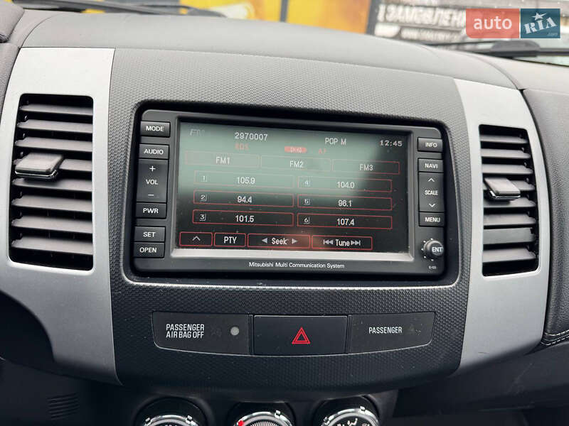 Позашляховик / Кросовер Mitsubishi Outlander 2010 в Стрию