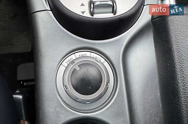 Внедорожник / Кроссовер Mitsubishi Outlander 2010 в 