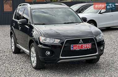 Позашляховик / Кросовер Mitsubishi Outlander 2010 в 