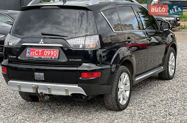 Позашляховик / Кросовер Mitsubishi Outlander 2010 в 