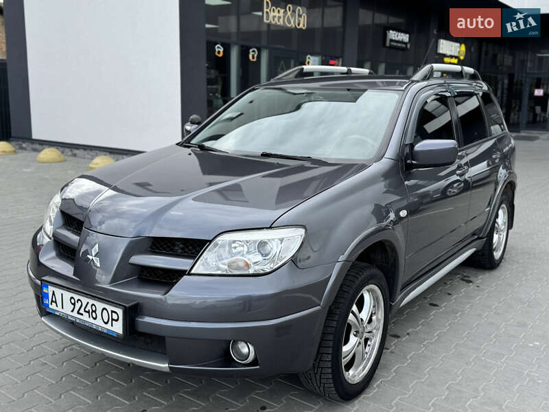 Внедорожник / Кроссовер Mitsubishi Outlander 2008 в 