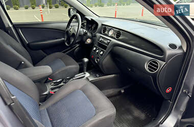 Внедорожник / Кроссовер Mitsubishi Outlander 2008 в 