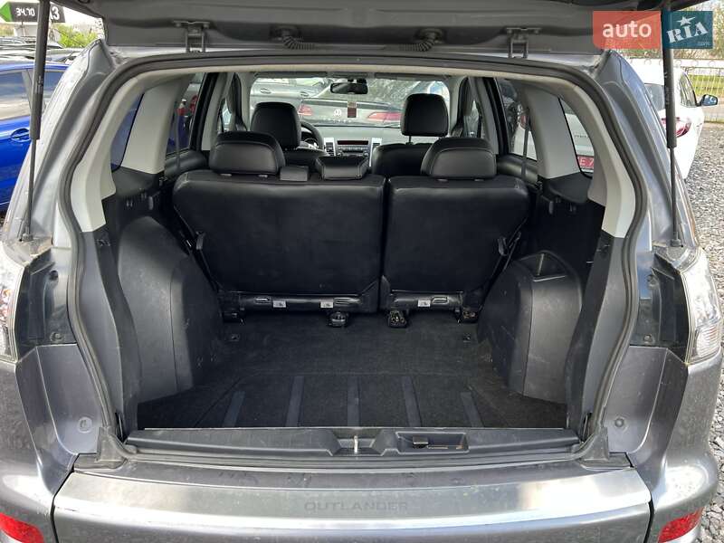 Внедорожник / Кроссовер Mitsubishi Outlander 2009 в Смеле