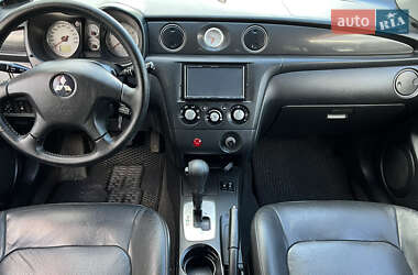 Позашляховик / Кросовер Mitsubishi Outlander 2007 в 