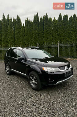 Позашляховик / Кросовер Mitsubishi Outlander 2007 в Луцьку