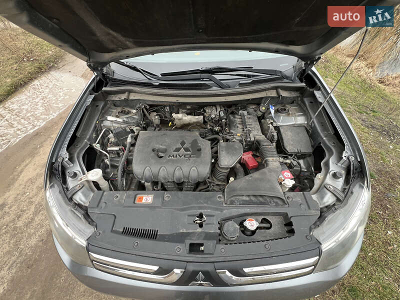 Позашляховик / Кросовер Mitsubishi Outlander 2013 в Києві фото 6 Позашляховик / Кросовер Mitsubishi Outlander 2013 в Києві