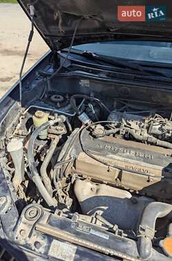 Внедорожник / Кроссовер Mitsubishi Outlander 2008 в 