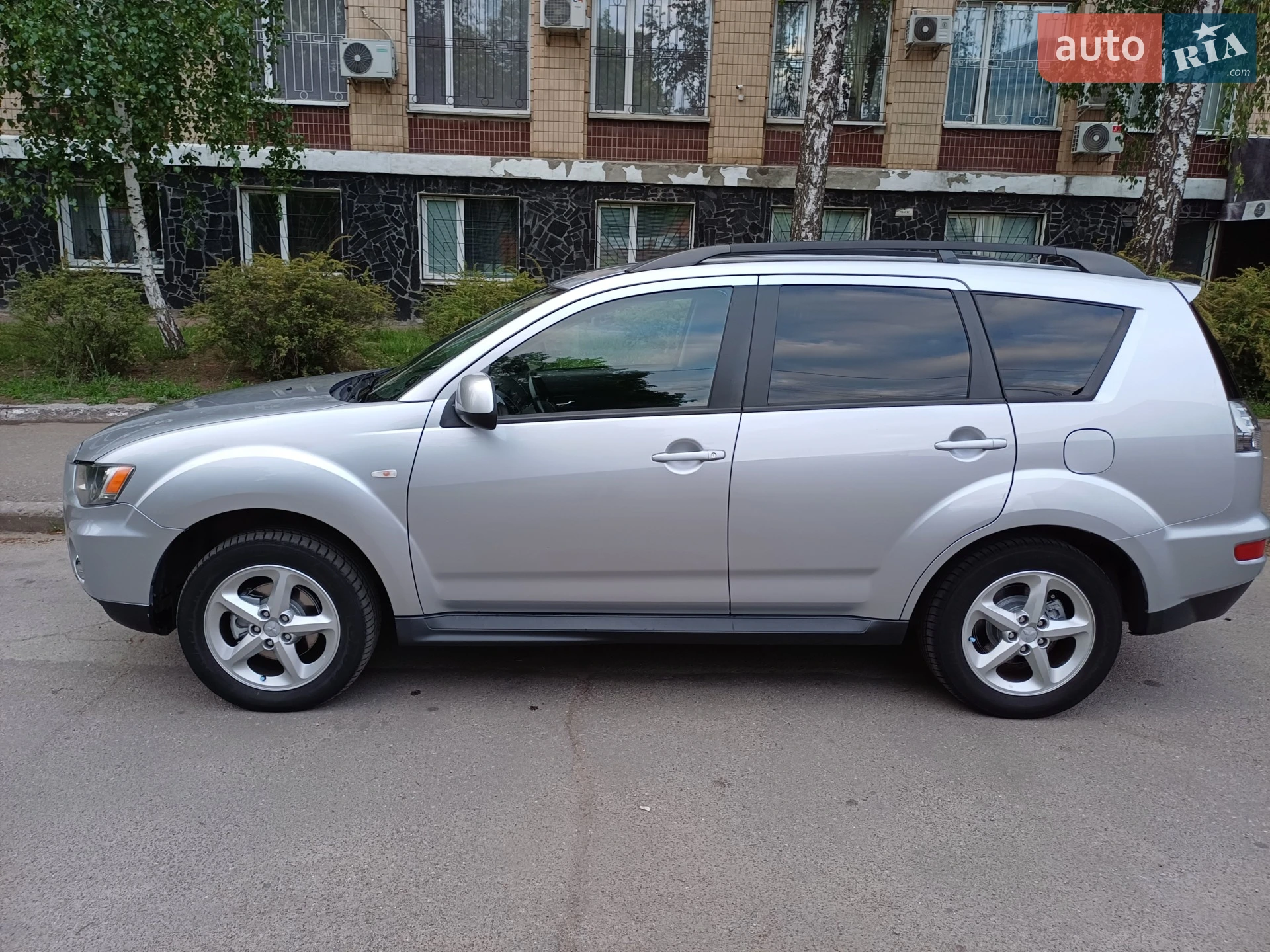 2010 Mitsubishi Outlander - мініатюра 3