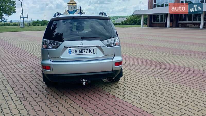Позашляховик / Кросовер Mitsubishi Outlander 2012 в Корсунь-Шевченківському