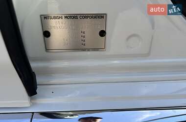 Внедорожник / Кроссовер Mitsubishi Outlander 2020 в 