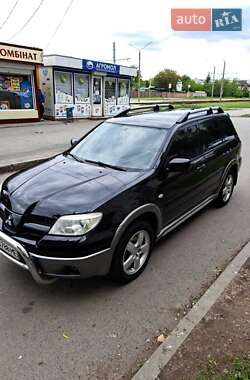 Внедорожник / Кроссовер Mitsubishi Outlander 2006 в Харькове