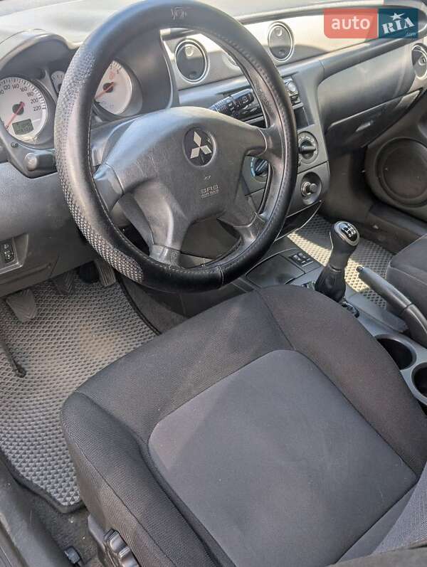 Позашляховик / Кросовер Mitsubishi Outlander 2009 в Києві