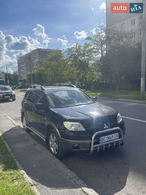 Внедорожник / Кроссовер Mitsubishi Outlander 2006 в Львове