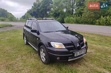 Внедорожник / Кроссовер Mitsubishi Outlander 2007 в 