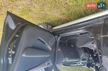Внедорожник / Кроссовер Mitsubishi Outlander 2007 в 