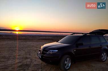 Позашляховик / Кросовер Mitsubishi Outlander 2003 в Одесі