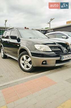 Внедорожник / Кроссовер Mitsubishi Outlander 2006 в Сквире