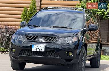 Внедорожник / Кроссовер Mitsubishi Outlander 2008 в Киеве