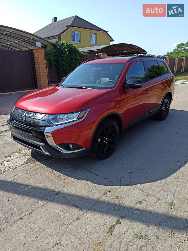 Mitsubishi Outlander 2018
