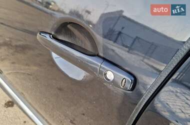 Внедорожник / Кроссовер Mitsubishi Outlander 2010 в 