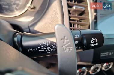 Внедорожник / Кроссовер Mitsubishi Outlander 2010 в 