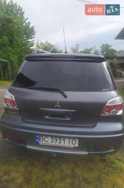 Внедорожник / Кроссовер Mitsubishi Outlander 2008 в 