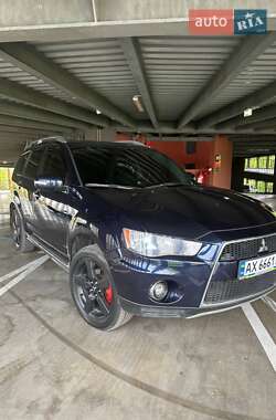 Внедорожник / Кроссовер Mitsubishi Outlander 2010 в Харькове