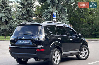 Внедорожник / Кроссовер Mitsubishi Outlander 2008 в 