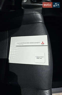 Внедорожник / Кроссовер Mitsubishi Outlander 2014 в 