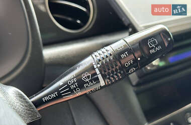 Внедорожник / Кроссовер Mitsubishi Outlander 2008 в 