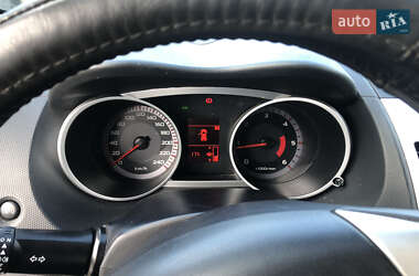 Позашляховик / Кросовер Mitsubishi Outlander 2008 в 