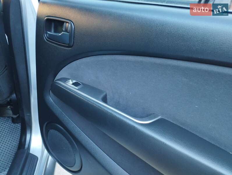 Внедорожник / Кроссовер Mitsubishi Outlander 2008 в Хмельницком