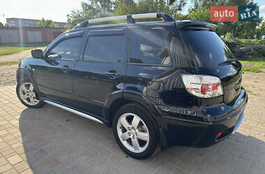 Внедорожник / Кроссовер Mitsubishi Outlander 2007 в 