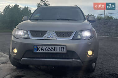 Позашляховик / Кросовер Mitsubishi Outlander 2008 в Фастові