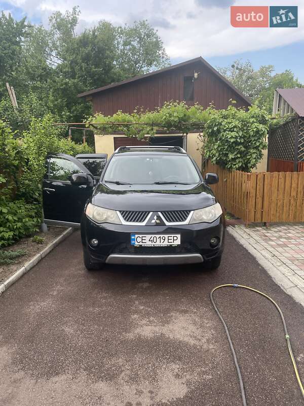 Внедорожник / Кроссовер Mitsubishi Outlander 2007 в Черновцах
