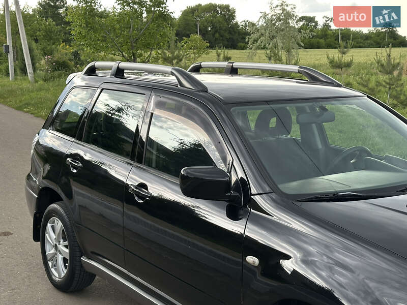 Внедорожник / Кроссовер Mitsubishi Outlander 2004 в Одессе