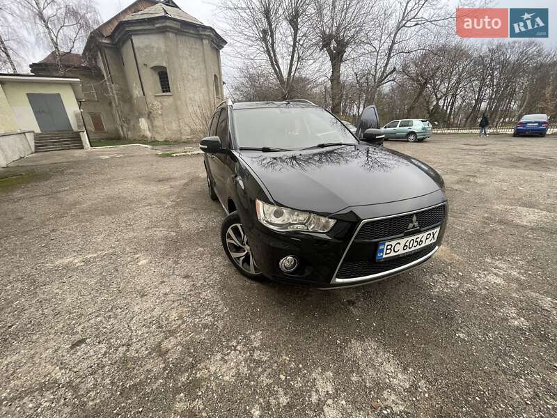Внедорожник / Кроссовер Mitsubishi Outlander 2010 в Ивано-Франковске