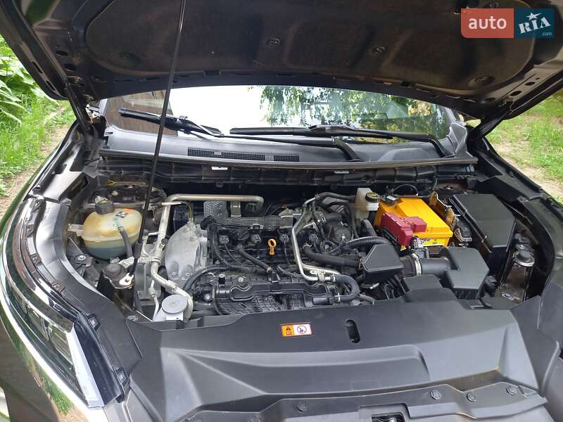 Позашляховик / Кросовер Mitsubishi Outlander 2022 в Черкасах