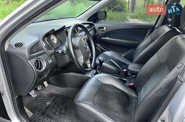 Позашляховик / Кросовер Mitsubishi Outlander 2007 в 