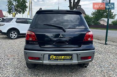 Внедорожник / Кроссовер Mitsubishi Outlander 2006 в 