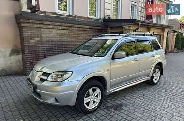 Позашляховик / Кросовер Mitsubishi Outlander 2008 в Прилуках