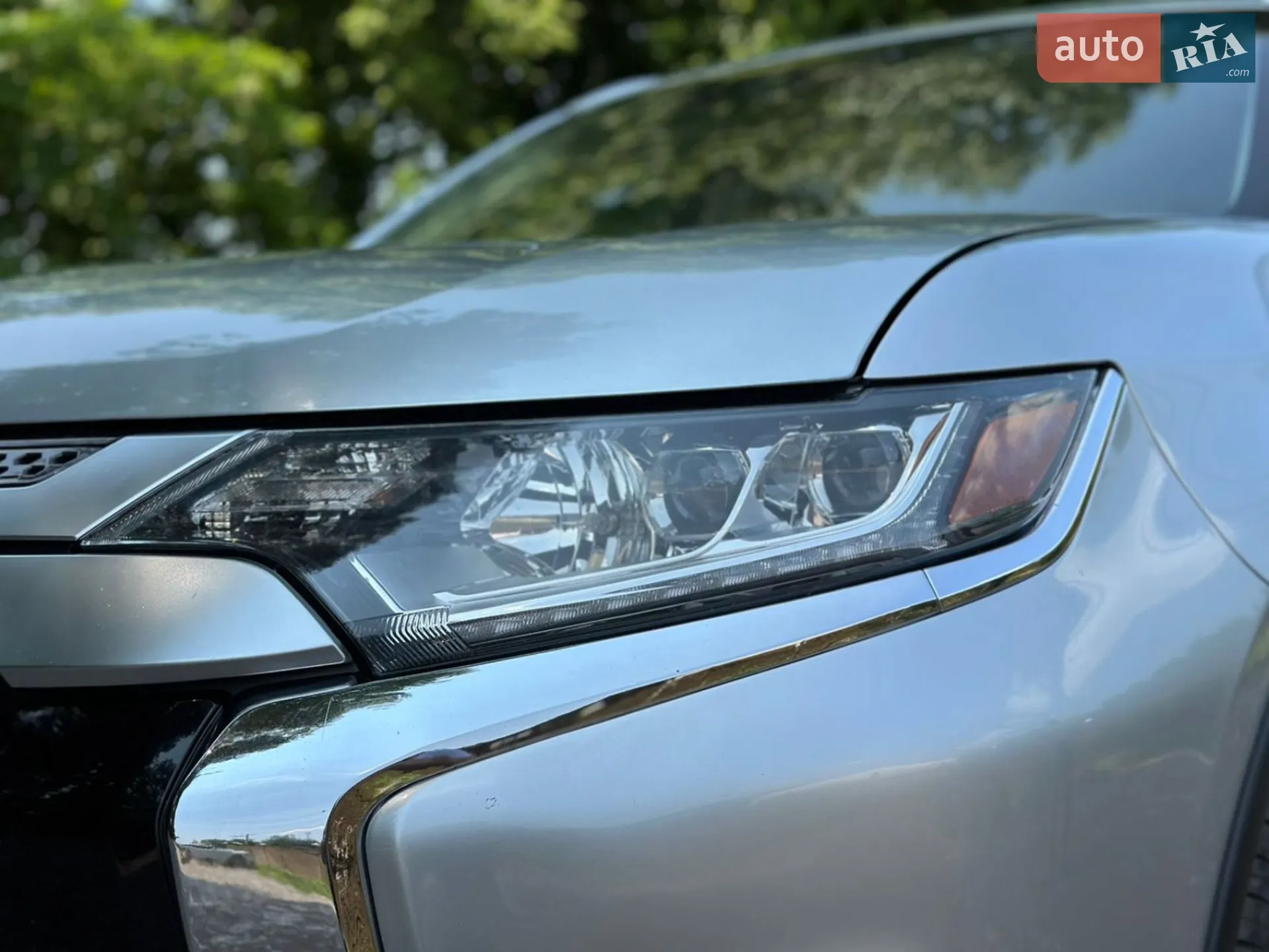 2019 Mitsubishi Outlander - мініатюра 16