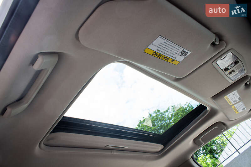 Внедорожник / Кроссовер Mitsubishi Outlander 2017 в Львове