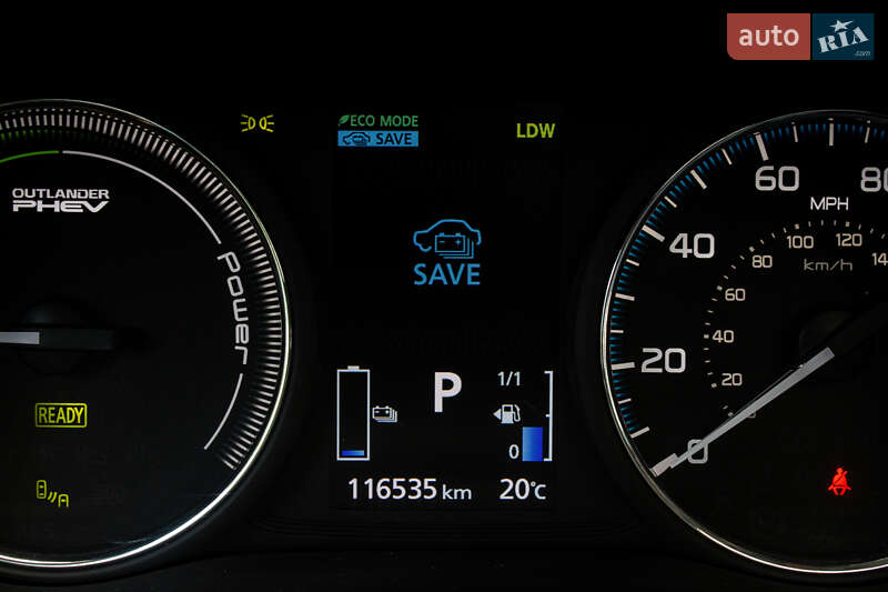 Внедорожник / Кроссовер Mitsubishi Outlander 2017 в Львове