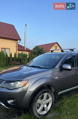 Позашляховик / Кросовер Mitsubishi Outlander 2008 в Бродах