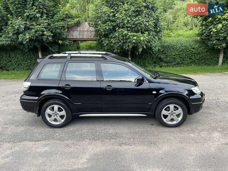 Позашляховик / Кросовер Mitsubishi Outlander 2009 в Вінниці